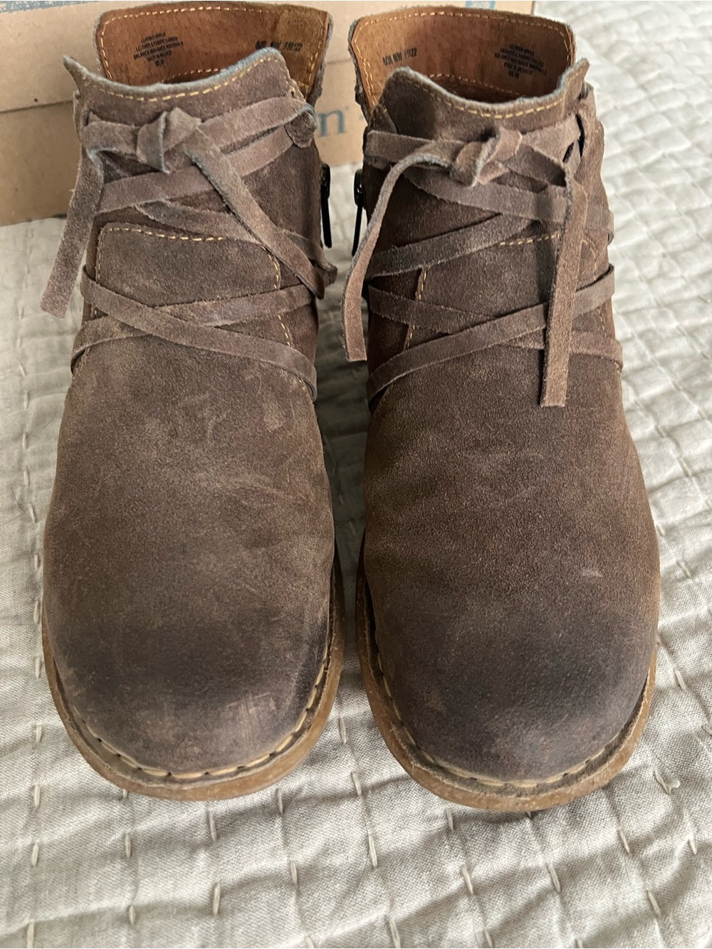 Born Tarklin Grey Booties Women’s Size 8 - Picture 4 of 9
